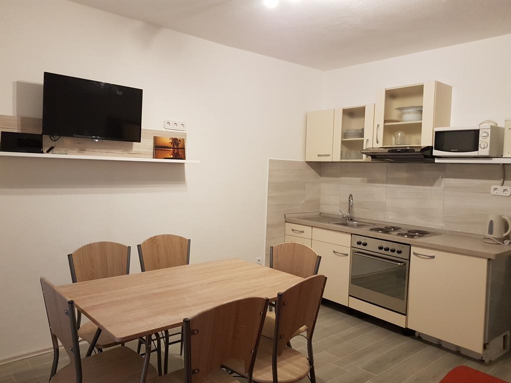 Apartments Kk Čelina Dış mekan fotoğraf